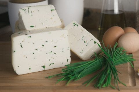 Caciotta all'erba cipollina